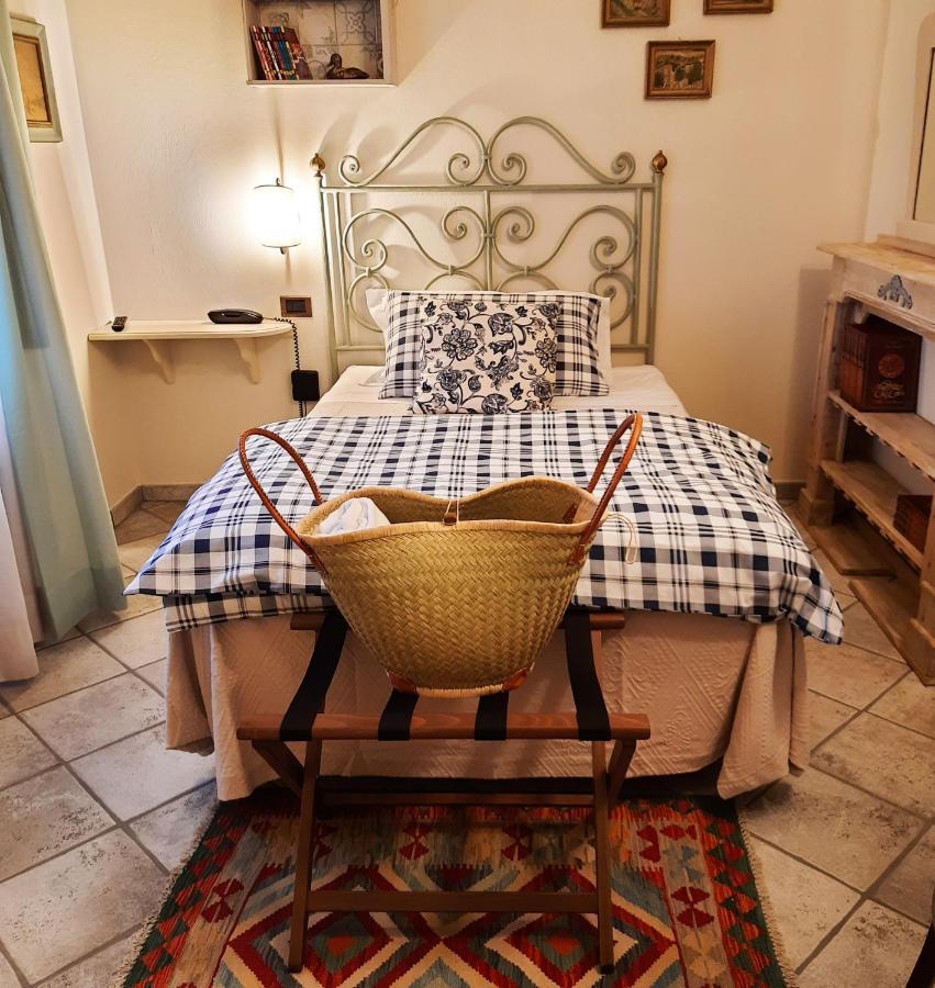 Boutique Hotel Fox'S Inn San Giustino Valdarno Ngoại thất bức ảnh