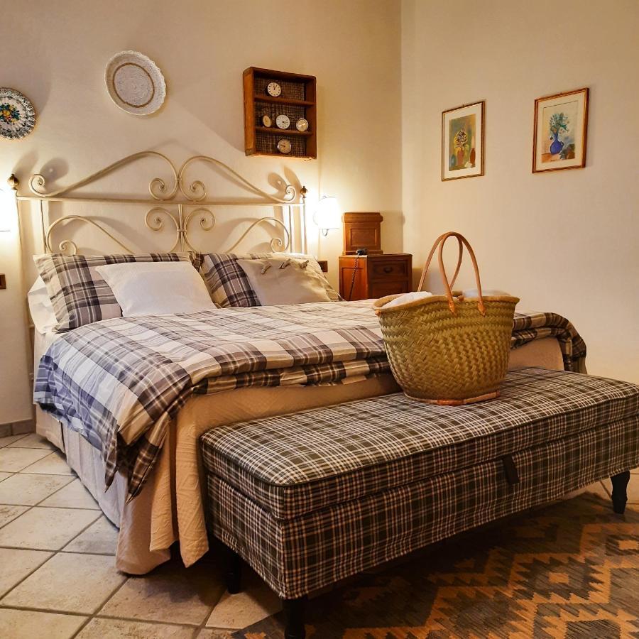 Boutique Hotel Fox'S Inn San Giustino Valdarno Ngoại thất bức ảnh