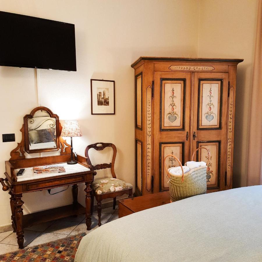 Boutique Hotel Fox'S Inn San Giustino Valdarno Ngoại thất bức ảnh