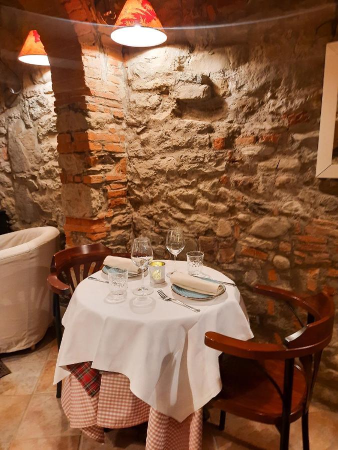 Boutique Hotel Fox'S Inn San Giustino Valdarno Ngoại thất bức ảnh