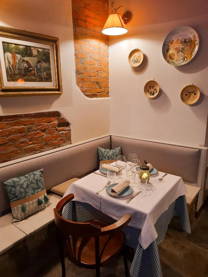 Boutique Hotel Fox'S Inn San Giustino Valdarno Ngoại thất bức ảnh